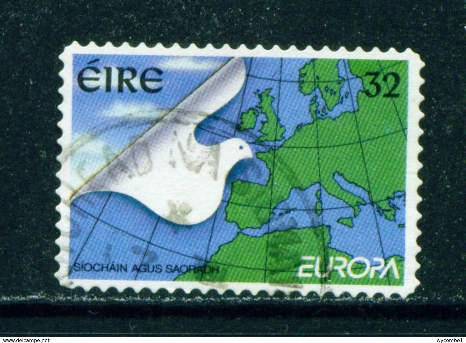IRELAND  -  1995 Europa  32p Self Adhesive Used As Scan - Used Stamps