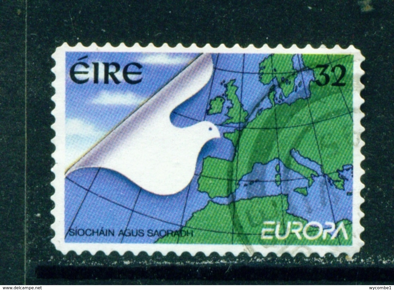 IRELAND  -  1995 Europa  32p Self Adhesive Used As Scan - Used Stamps