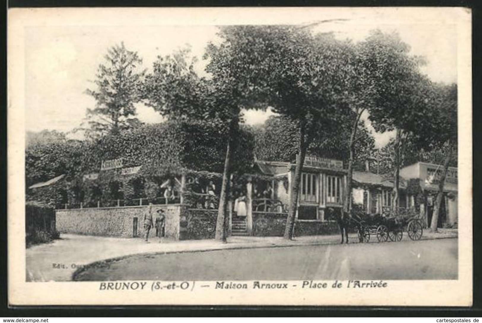 CPA Brunoy, Maison Arnoux, Place De L`Arrivee - Brunoy