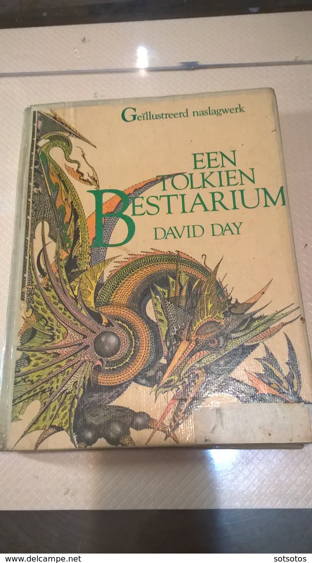 EEN TOLKIEN BESTIARIUM: David DAY – Geillustreerd Naslagwerk – 288 Pgs (22x28 Cent) - Illustrated Reference Work - Woordenboeken