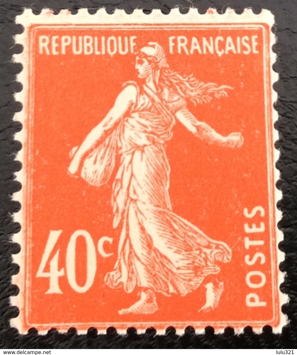 N° 194  NEUF ** SANS CHARNIÈRE ( LOT:65 ) - 1906-38 Säerin, Untergrund Glatt