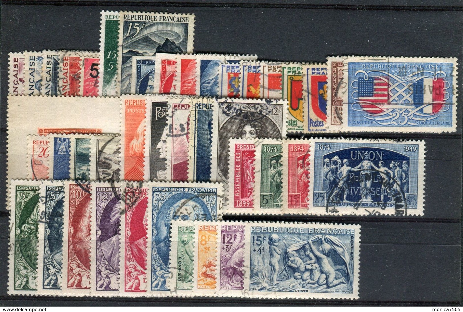 FRANCE ( ANNEE  COMPLETE  ) : 1949 , 42  TIMBRES  TRES  BIEN  OBLITERES . - 1940-1949