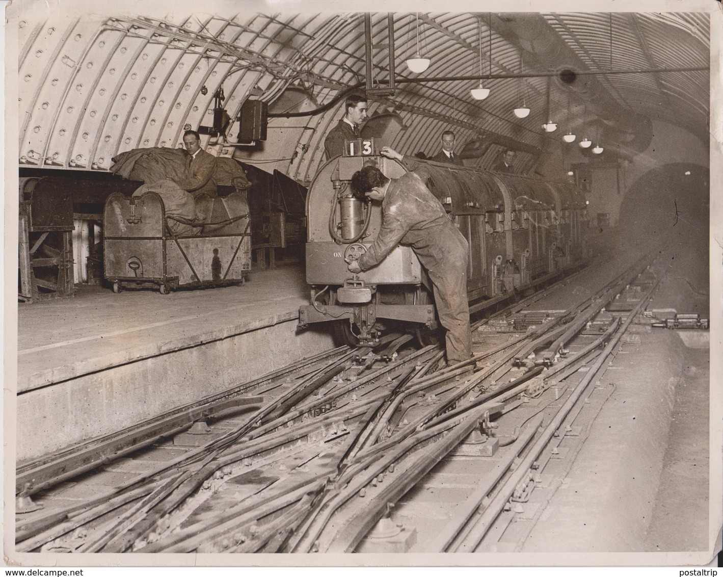 DRIVERLESS LONDON UNDERGROUND MAILWAY ELECTRIC TRAIN  PADDINGTON TO WHITECHAPEL M 26*20CM Fonds Victor FORBIN 1864-1947 - Trenes