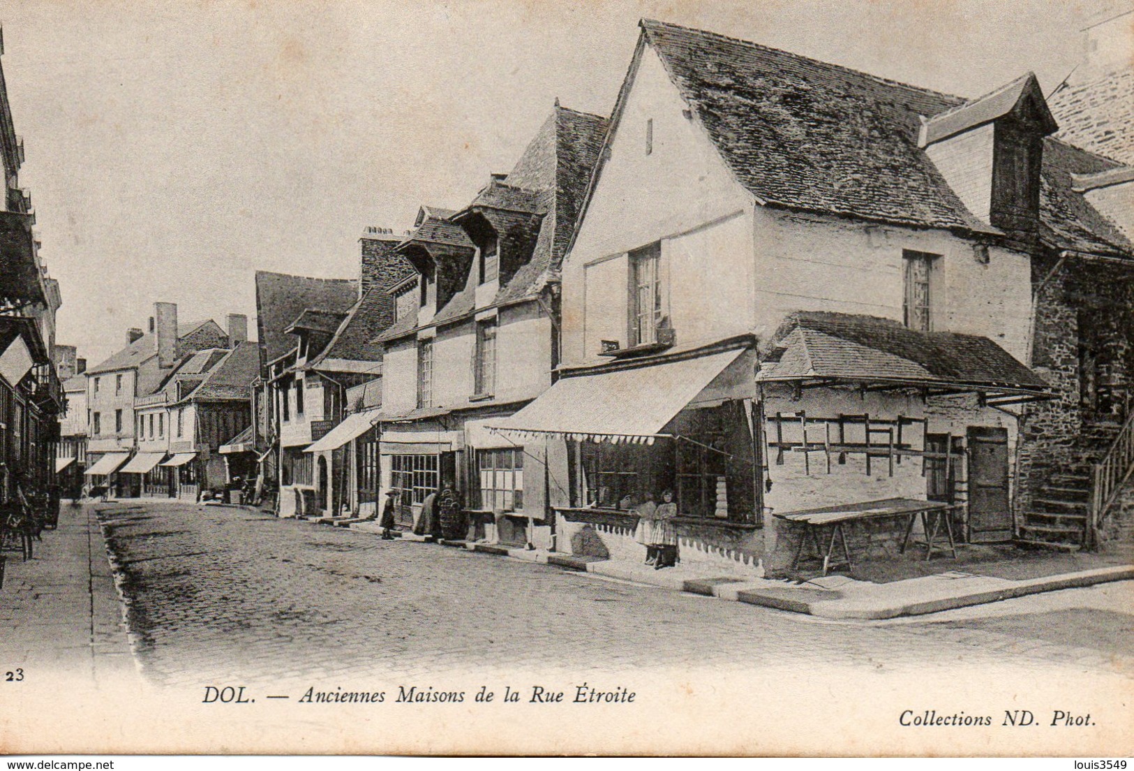 Dol  De  Bretagne -   Anciennes  Maison   De  La  Rue étroite. - Dol De Bretagne