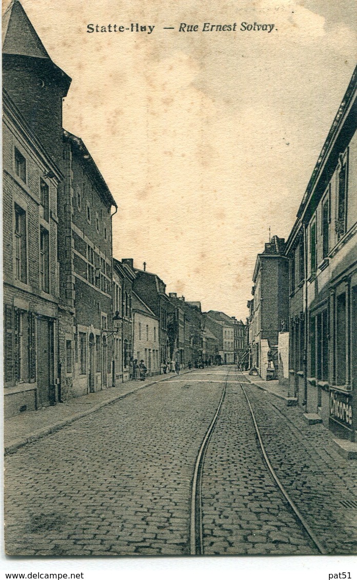 BELGIQUE / BELGIE - Statte Huy : Rue Ernest Solvay - Huy