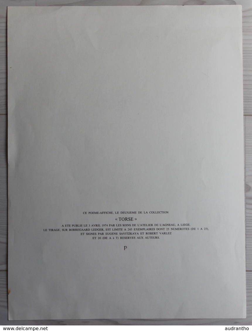 Rare Grande Affiche Numérotée Poème De 1974 Torse Eugène Savitzkaya Robert Varlez Ateliers De L'Agneau à Liège - Estampes & Gravures