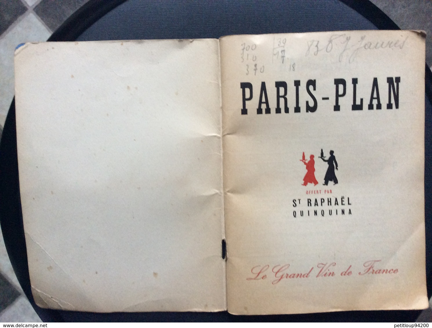 PARIS-PLAN Offert Par St RAPHAEL QUINQUINA Exposition Internationale Des Arts Et Des Techniques  ANNEE 1937 - Europe
