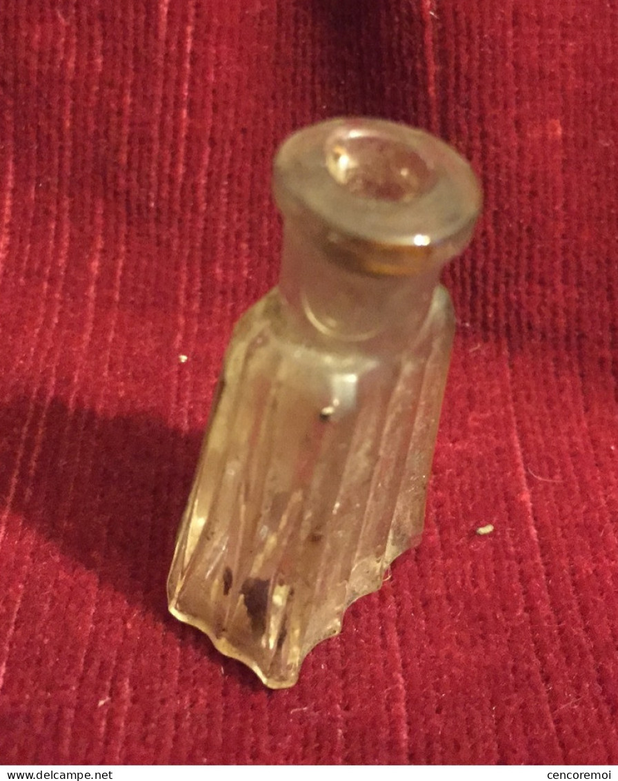 Petit Flacon à Parfum Ancien,essence Royal Magnolia Parfumerie Viville - Flaconi Profumi (vuoti)