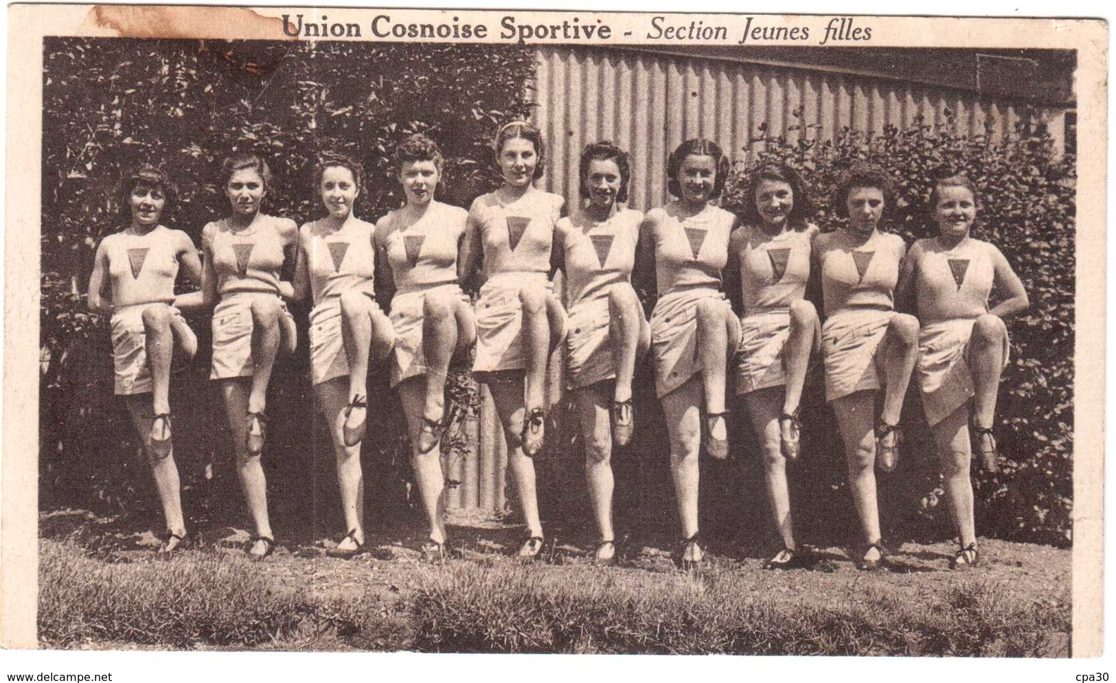 CPA NIEVRE.UNION COSNOISE SPORTIVE.SECTION JEUNES FILLES - Cosne Cours Sur Loire