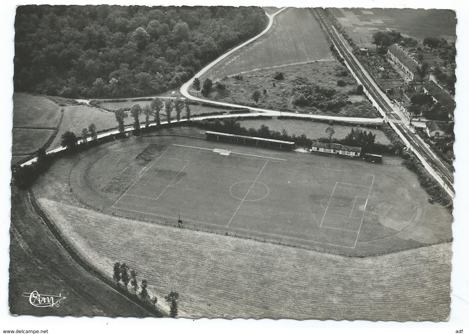 CPSM BAYEL, VUE AERIENNE DU STADE GUSTAVE MARQUOT, AUBE 10 - Autres & Non Classés