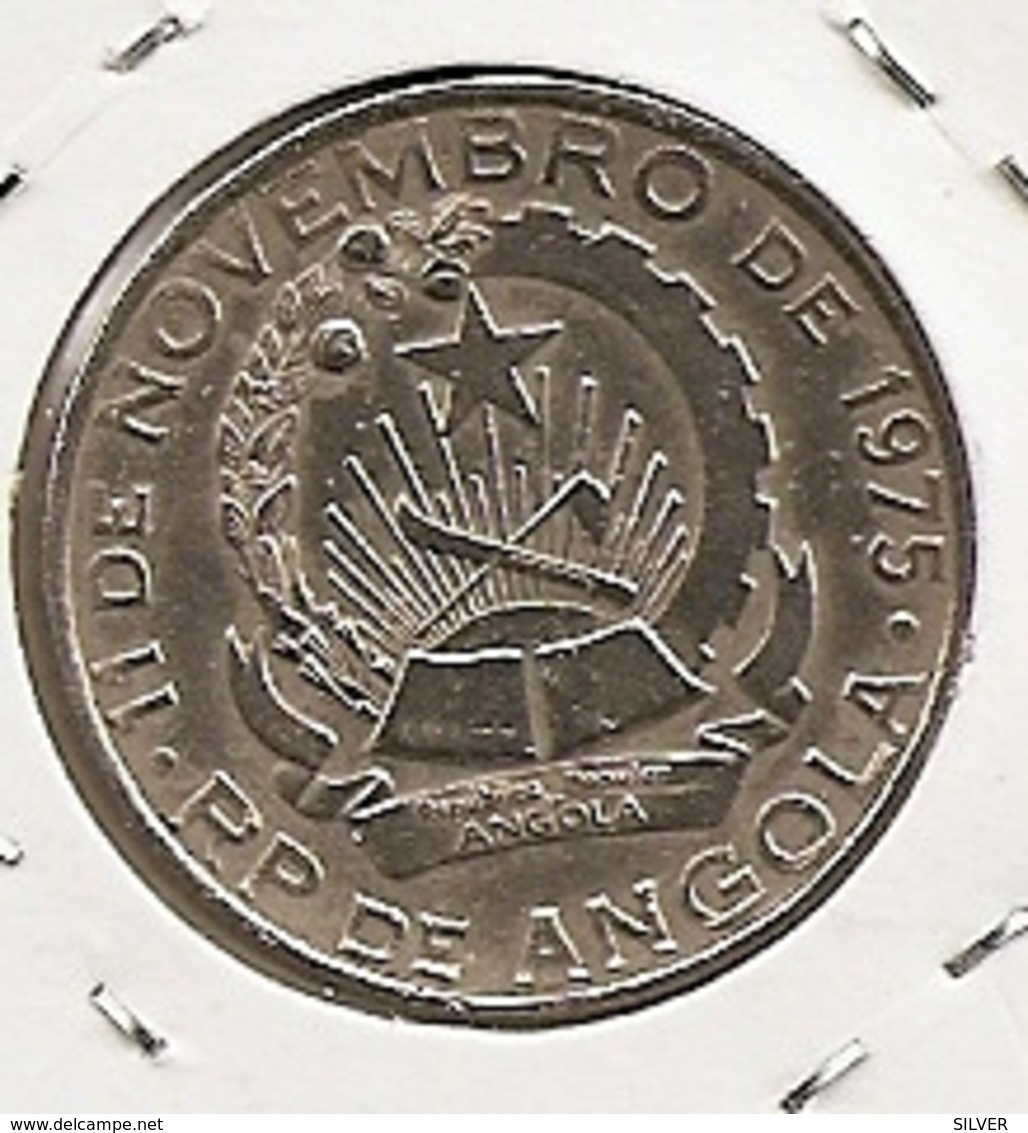 ANGOLA 5 KWANZAS RARE 8 - Angola