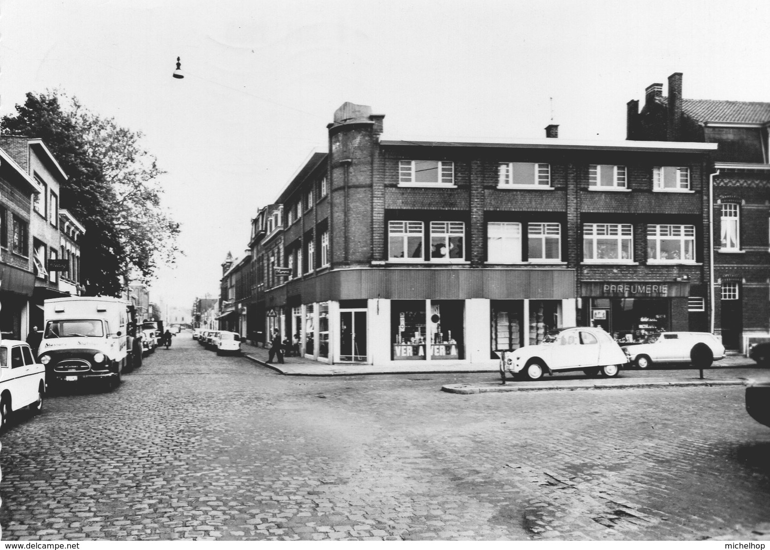 MOL - Zicht Op De Stationsstraat - Mol