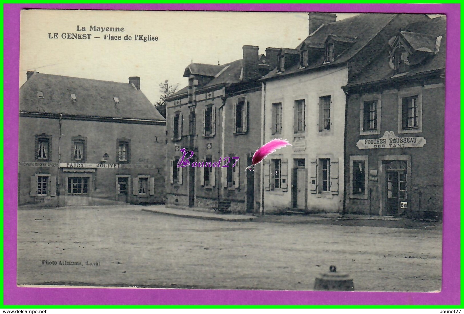 CPA  (53 Mayenne)  - LE GENEST - Place De L'Eglise - Vue Sur Foucher Rousseau Débitant - écrite Au Dos - Le Genest Saint Isle