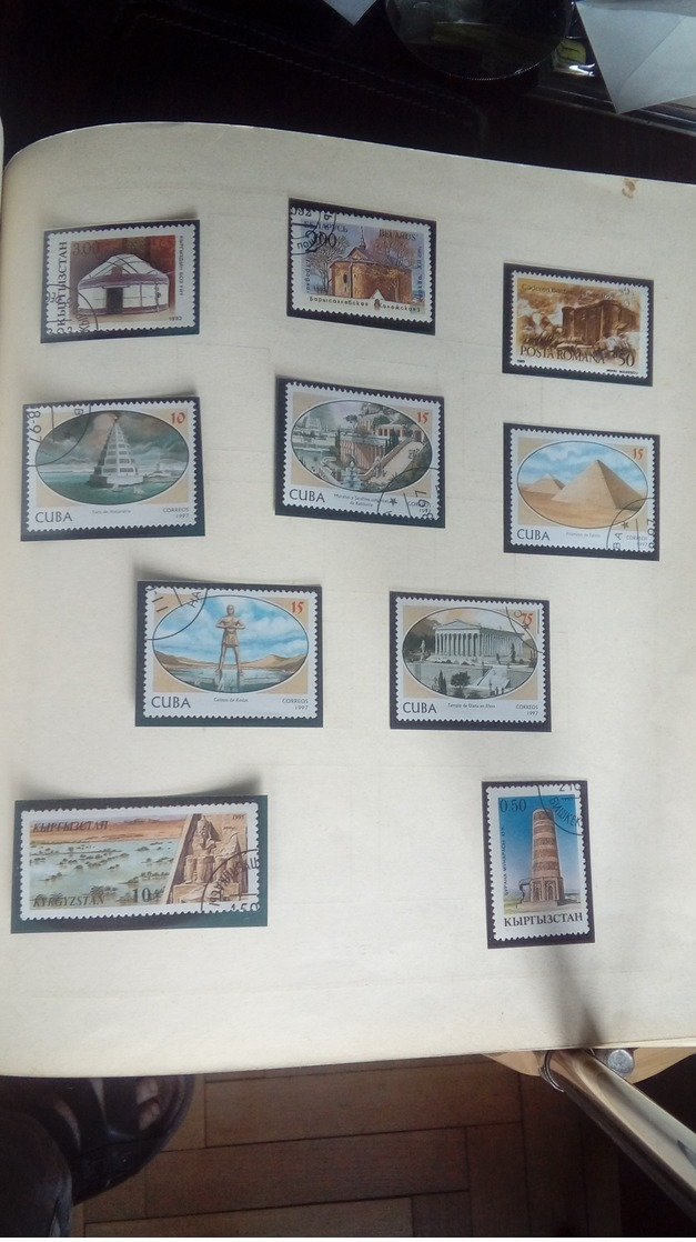 francobolli varie apoche e paesi divisi per temi animali macchine  polonia vietnam ecc ecc non linguettati molto freschi