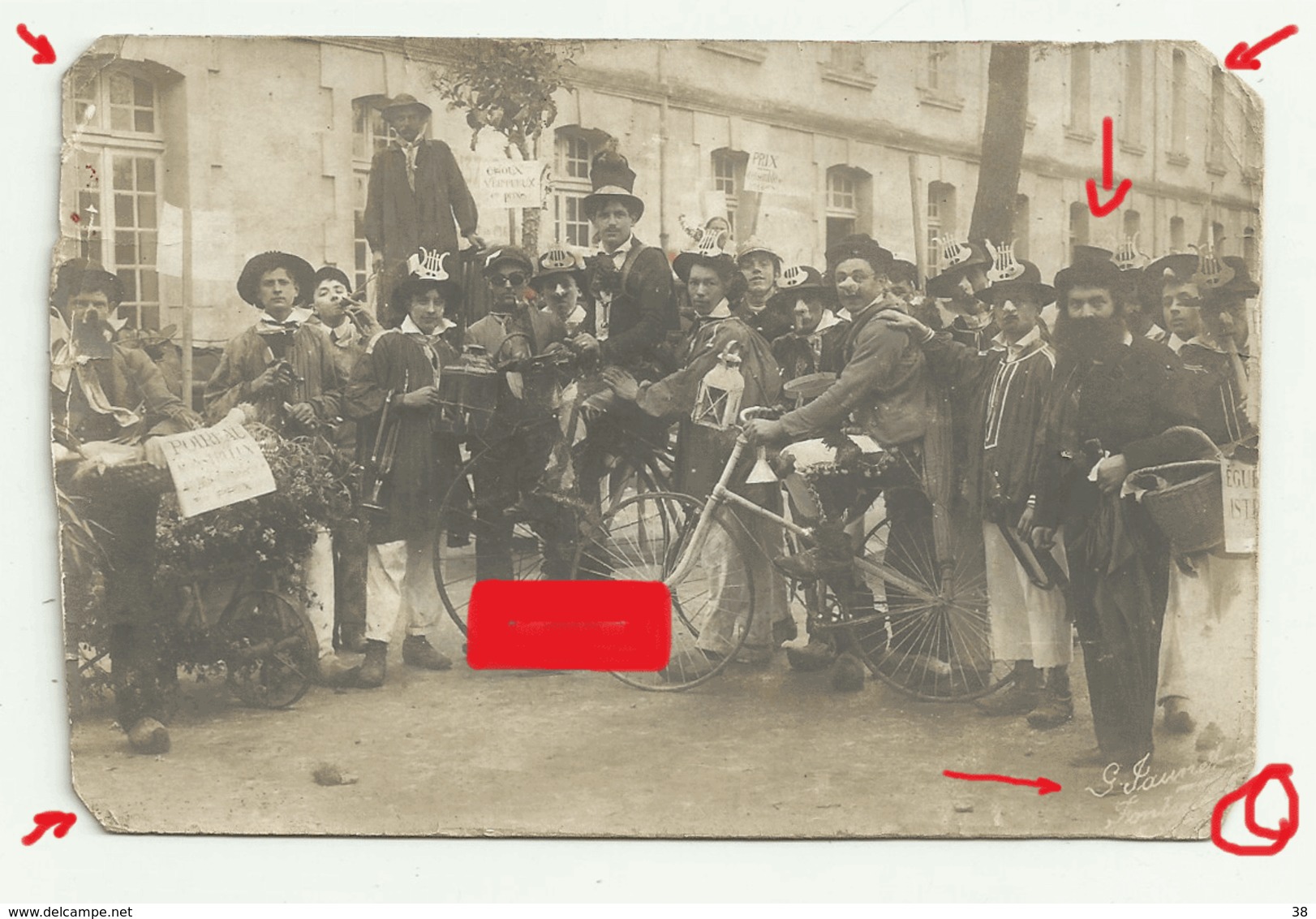 FONTENAY LE COMTE  Carte Photo CAVALCADE CHAR  Photo  G. JAUNET Dans L'état..... - Fontenay Le Comte