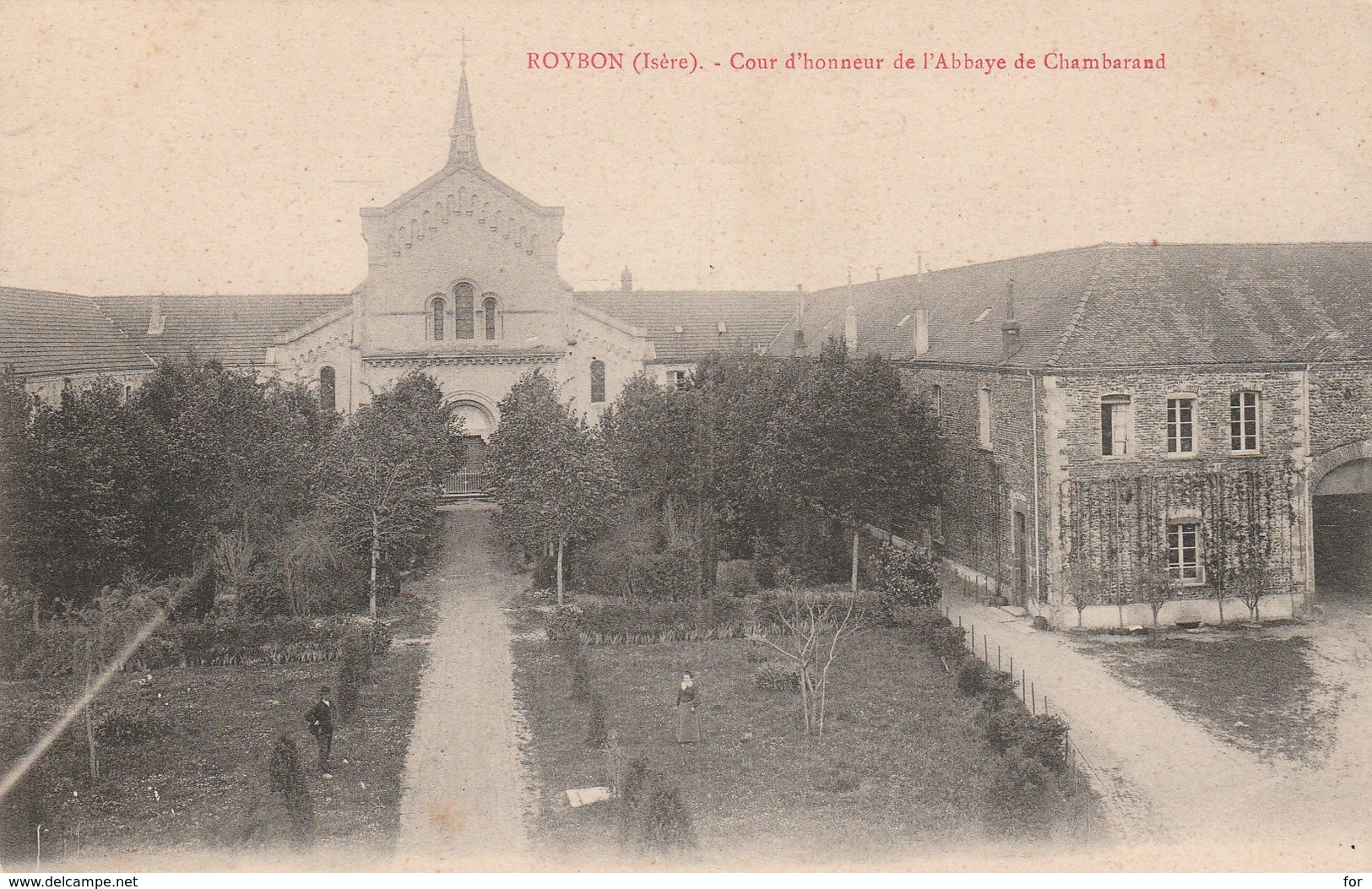 Isère : ROYBON : Cour D'honneur De L'abbaye De Chambarand - Roybon