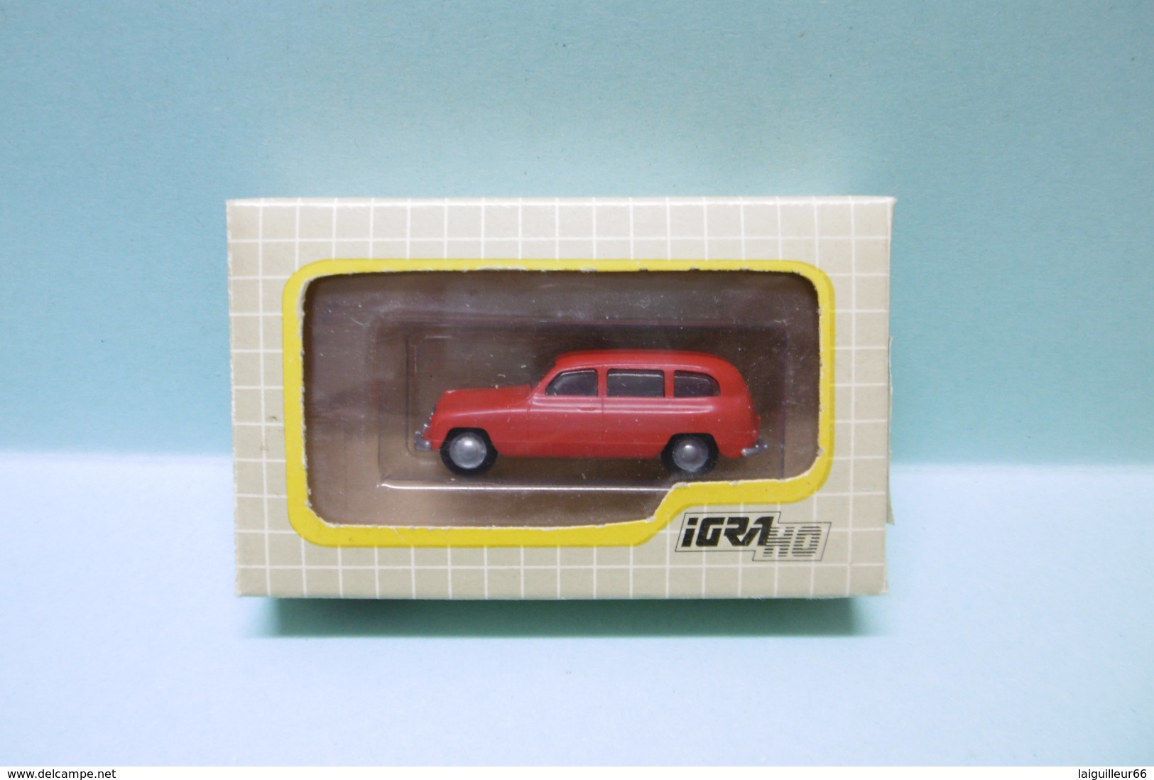 Igra - SKODA 1200 BREAK FAMILIAL 1952 Rouge Voiture Neuf 0005 NBO HO 1/87 - Véhicules Routiers