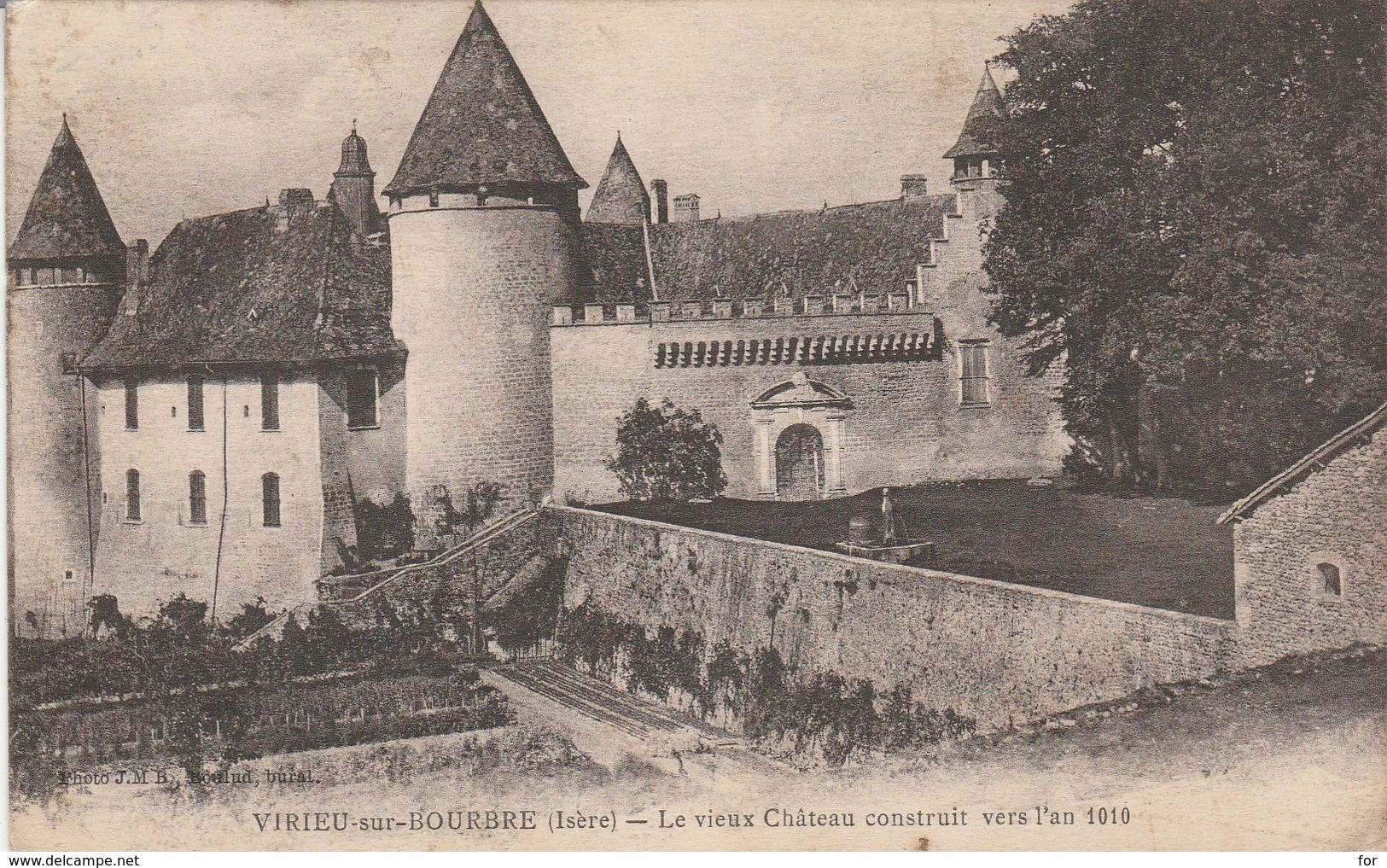 Isère : VIRIEU-sur-BOURBRE : Le Vieux Chateau Construit Vers L'an 1010 - Virieu