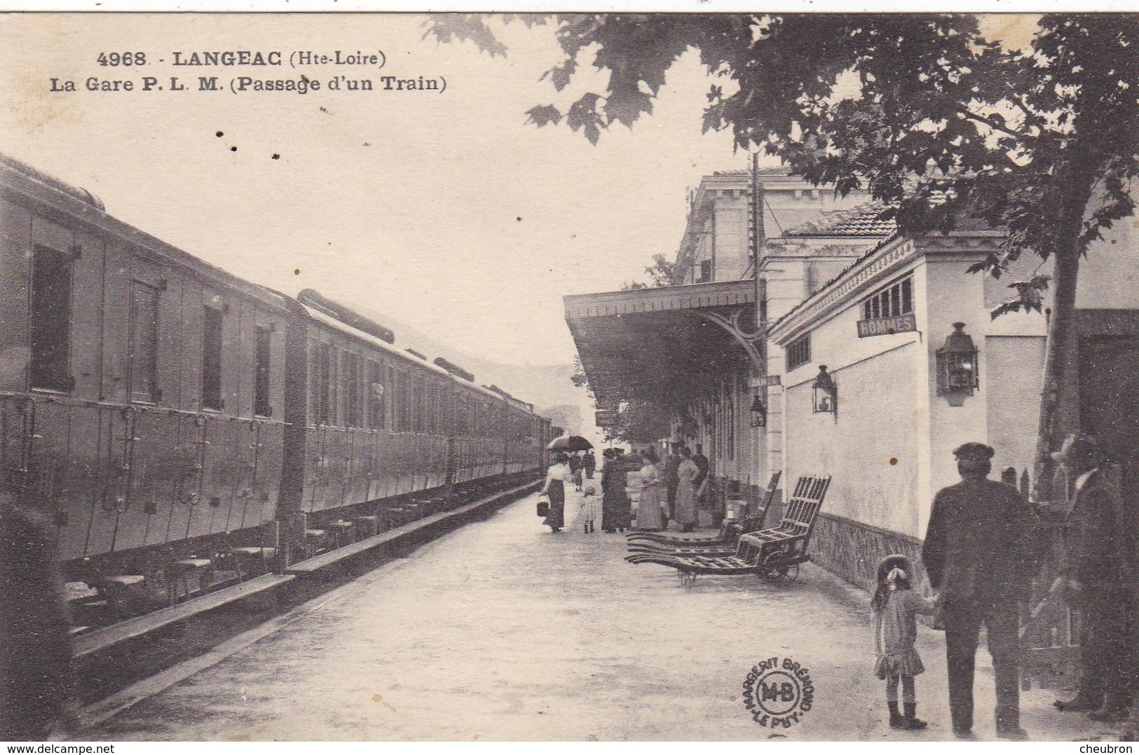 43. LANGEAC. CPA.  LA GARE P.L.M.  PASSAGE D'UN TRAIN. ANIMATION + TEXTE  ANNEE 1921 - Langeac