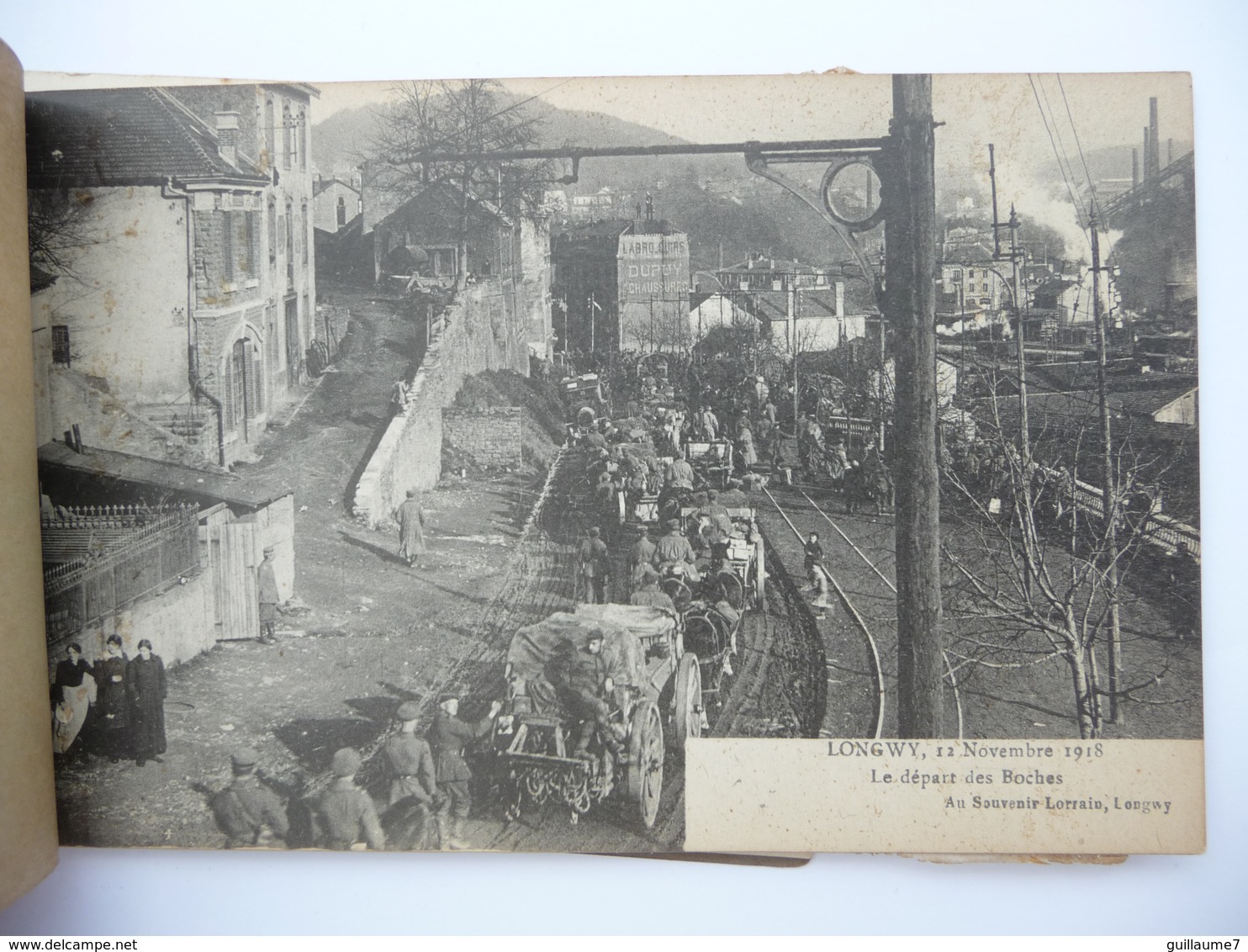 CPA - Longwy - La Débacle - Au Souvenir Lorrain - Carnet Incomplet - Départ Des Boches, Des Autrichiens -1918 - Longwy