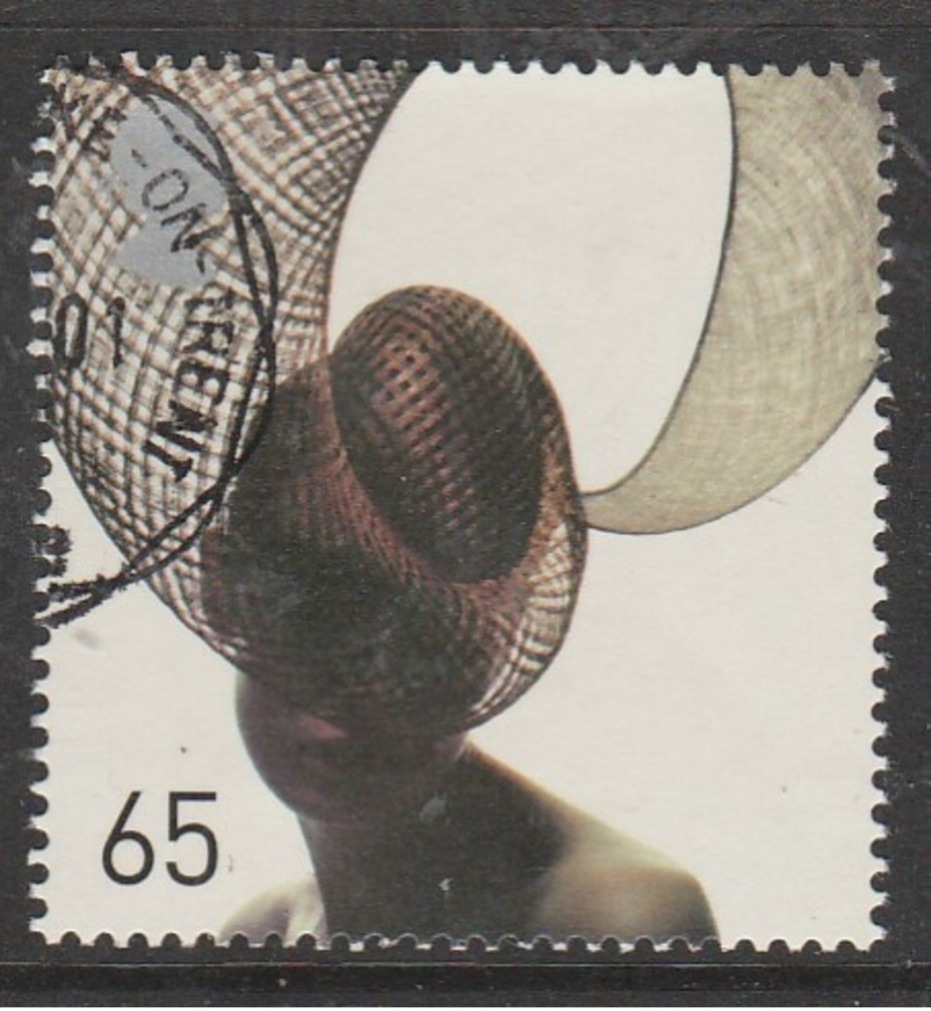 GB 2001 Fashion Hats 65 P Multicoloured SG 2219 O Used - Used Stamps