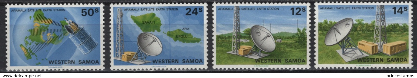 Samoa (1980) Yv. 472/75  /  Espace - Space - Satellite - Altri & Non Classificati