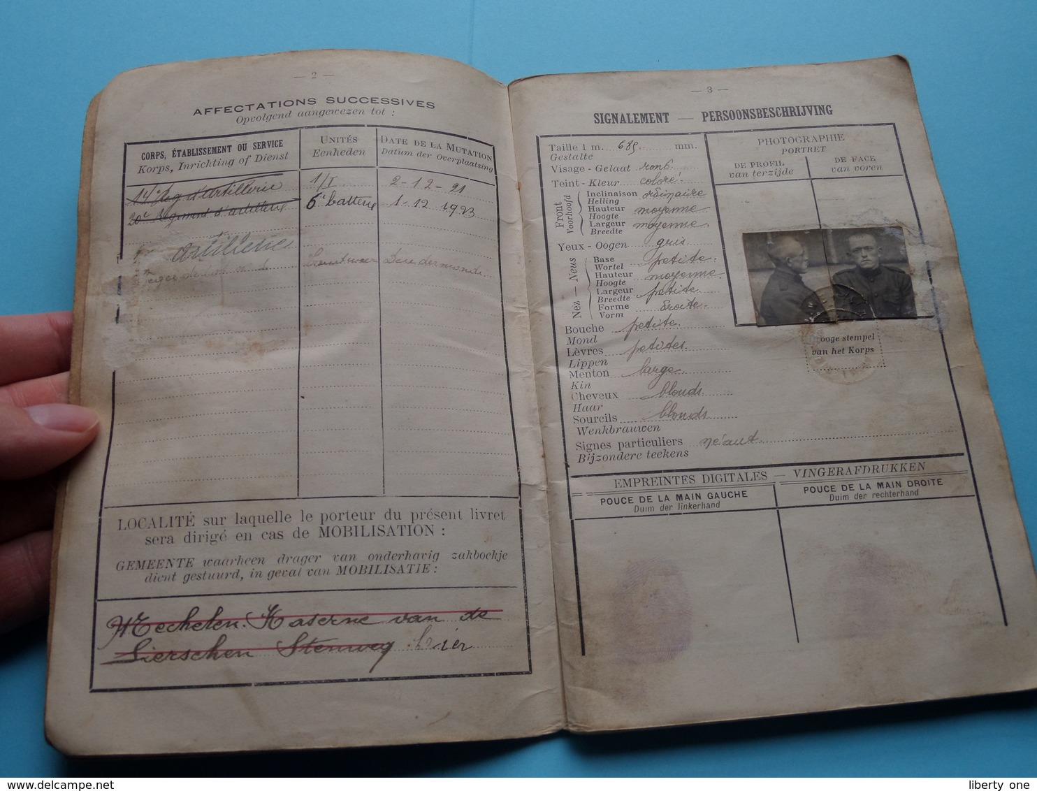 Livret MILITAIRE ( BUYTAERT Emile Nr. 164 5526 / Klasse 1920 Bazel ) + Enkele Dokumenten > Zie Foto's ) ! - Documents