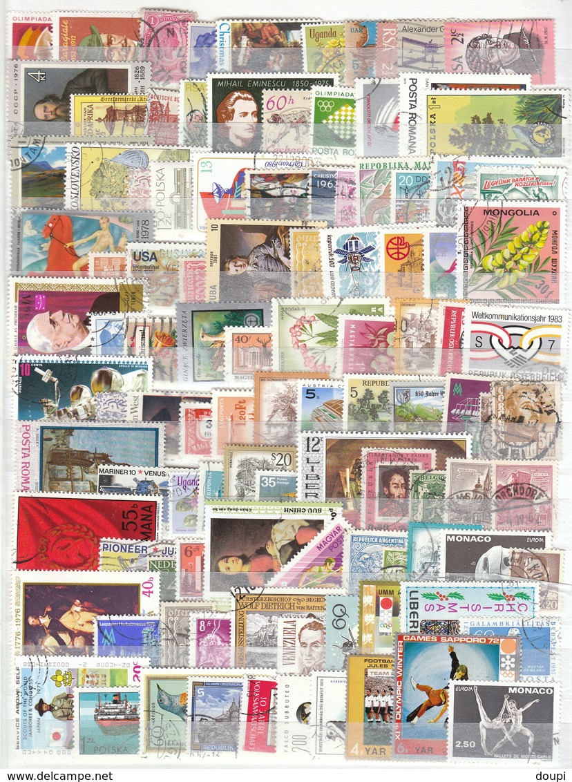 BEL ENSEMBLE 400 TIMBRES MONDE OBLITÉRÉS  À TRIER - Vrac (max 999 Timbres)