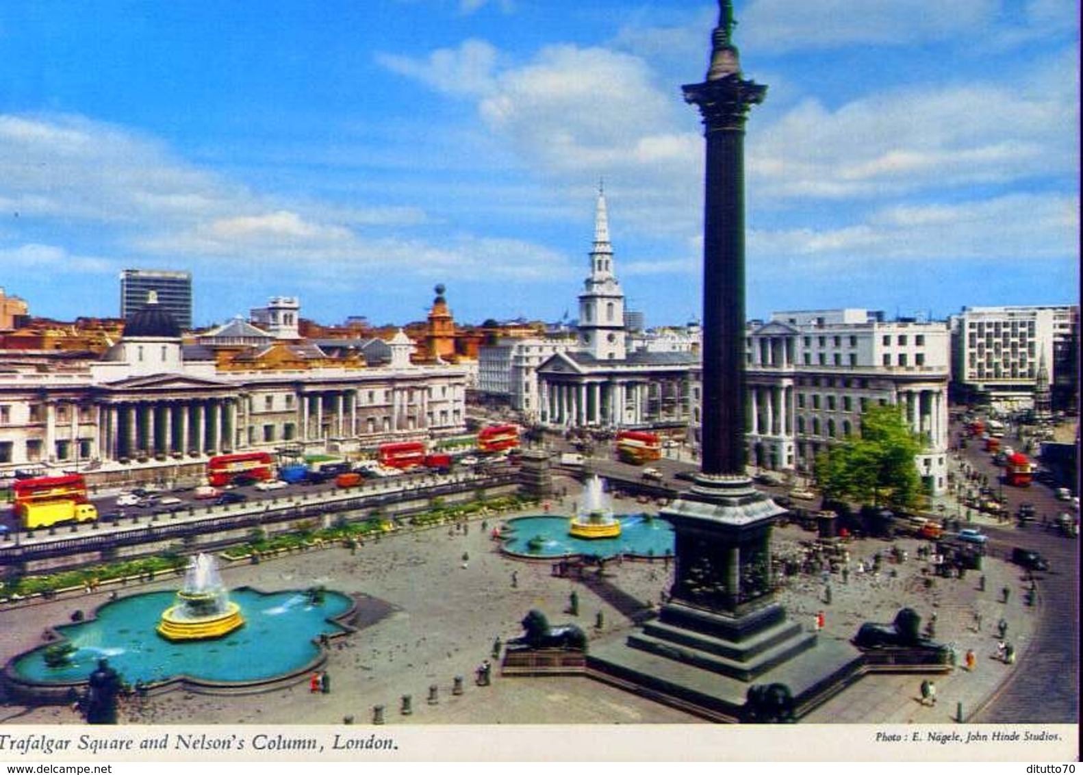 Trafalgar Square And Nelson's Column - London - Formato Grande Non Viaggiata – E 12 - Altri & Non Classificati