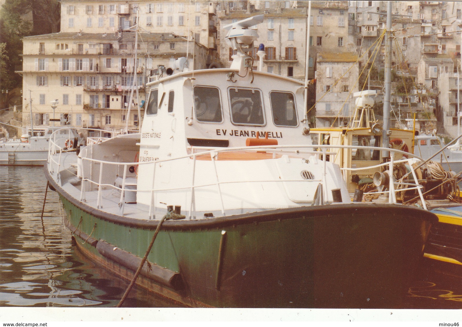 PHOTO 14.3./9.5.CMS CANOT DE LA SNSM " JEAN RAMELLI " EN 1980 .A PORT VENDRES.T.B.ETAT .A SAISIR .PETIT PRIX. - Bateaux