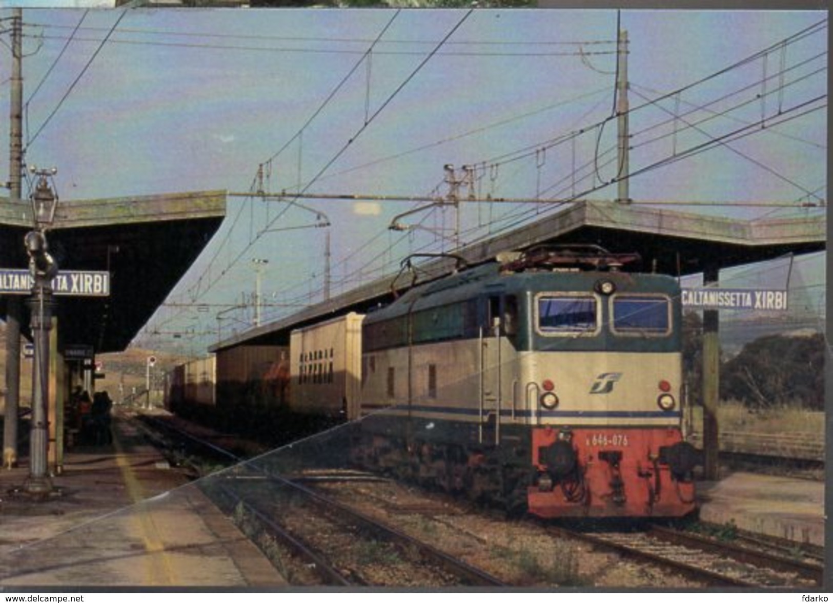 282 E 646.076 Caltanissetta Xirbi Rairoad Treain Railweys Treni Chemin De Fer Sicilia Breda - Stazioni Con Treni