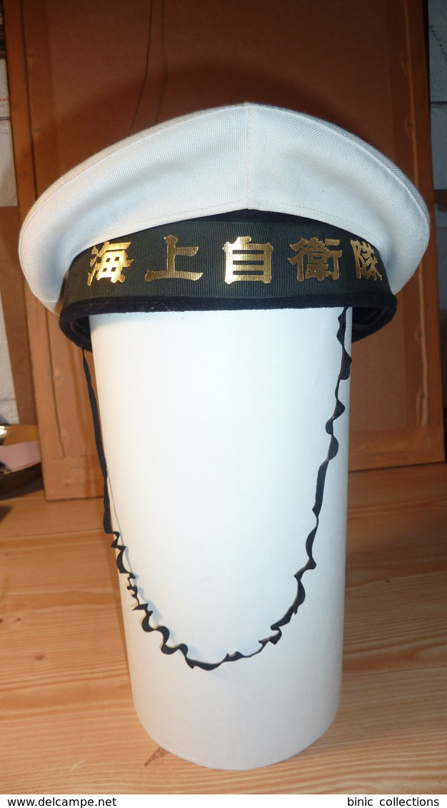 Lot de 4 bachis et 2 couvres bachis, 1 casquette : Marine Nationale Sous-marin l'Artemis, Marines Russe, Japon, Belge