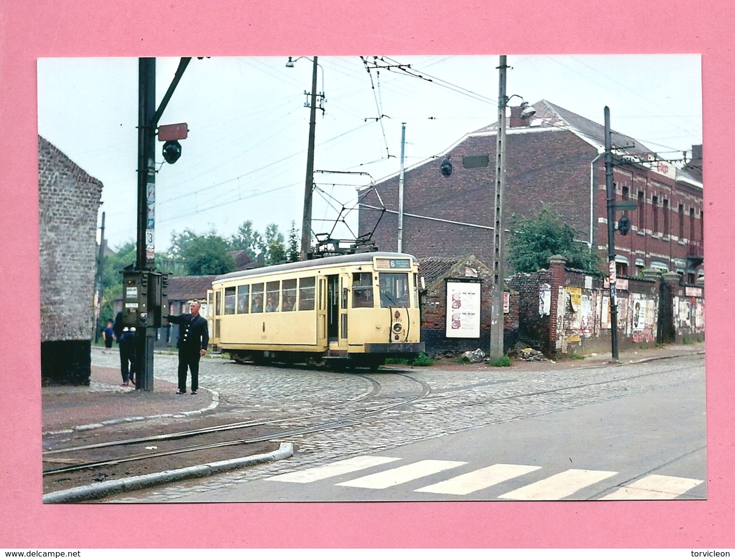 Photo Entre Élouges  Et  Mons  = TRAM   Motrice S 10239 Vient D' Elouges Vers  Mons Ligne 6 - Autres & Non Classés