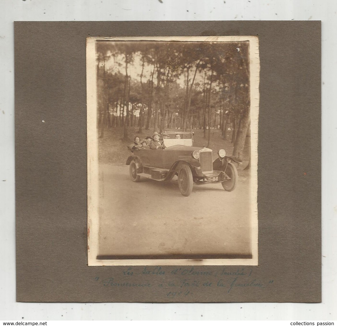 2 Photographies, 160x150 Mm, Automobile, Les Sables D'Olonne,1925 , Verso : La Coubre ( 17) ,2 Scans - Automobiles