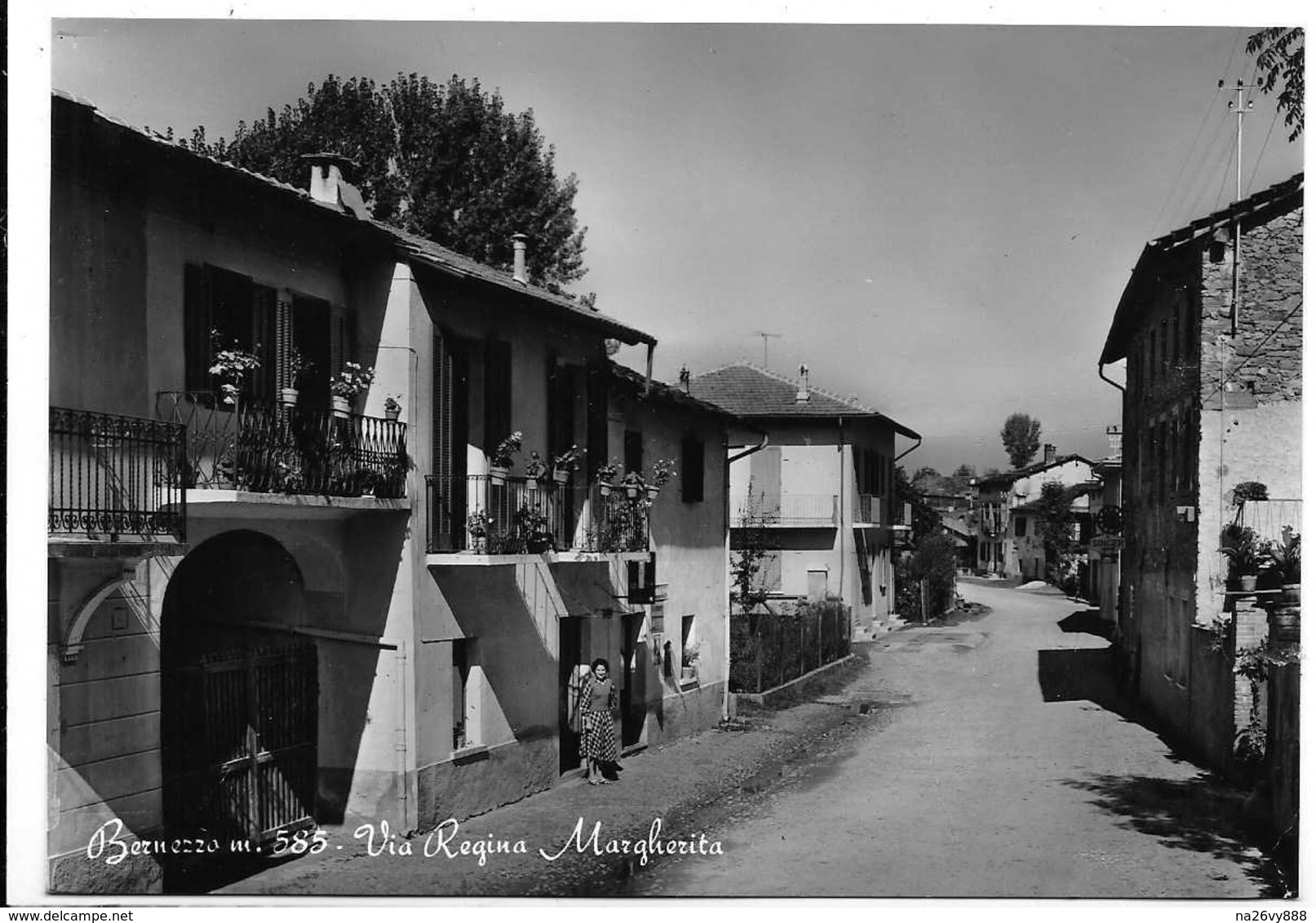 Bernezzo (Cuneo). Via Regina Margherita. Insegna Sali E Tabacchi. Al Centro. - Cuneo