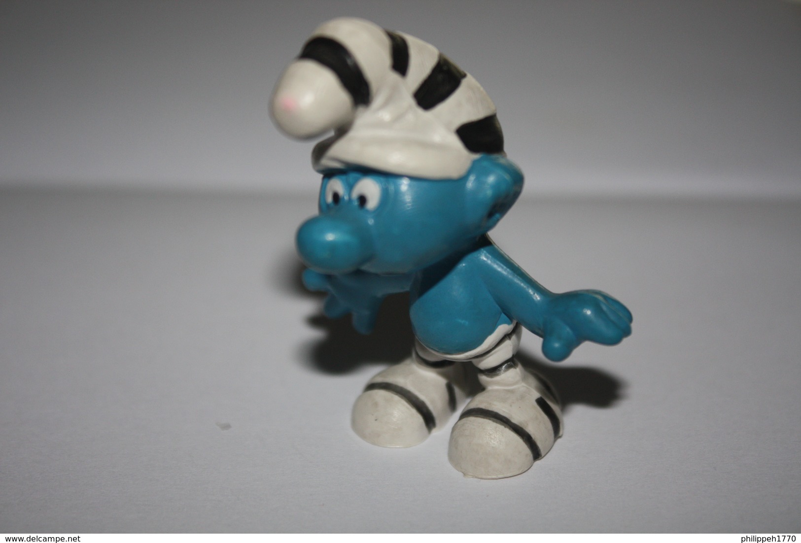 LOT 30 SCHTROUMPFS NEUFS OU ETAT NEUF. - Smurfs