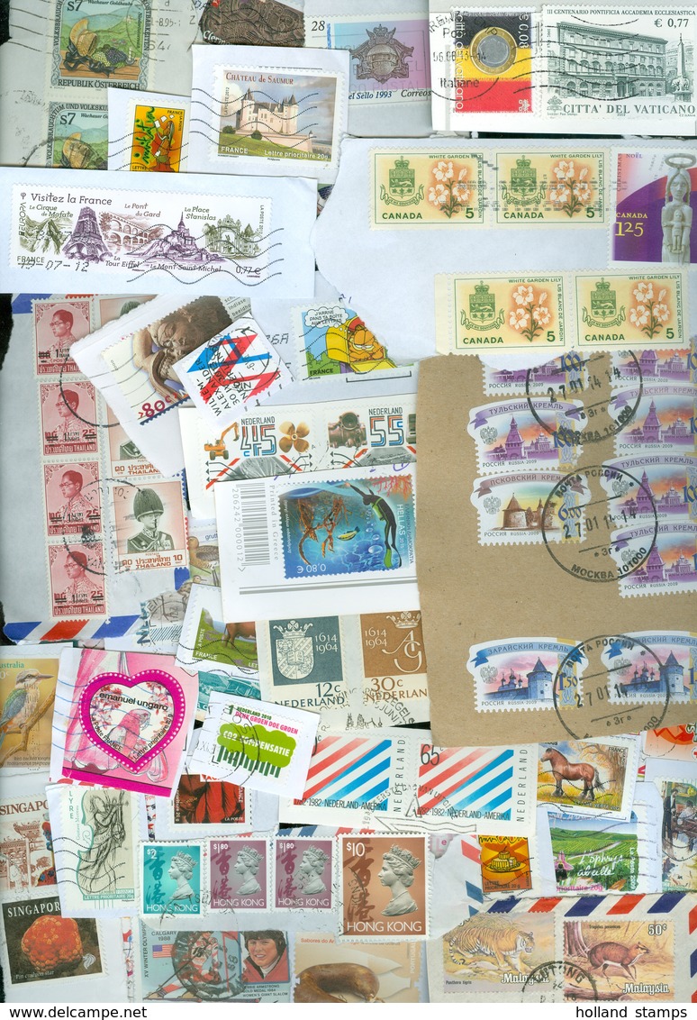 18 Kilo STAMPS ON PAPIER FROM CHARITY * 18 KILO BRIEFMARKEN ALLE WELT AUF PAPIER (59) - Lots & Kiloware (mixtures) - Min. 1000 Stamps