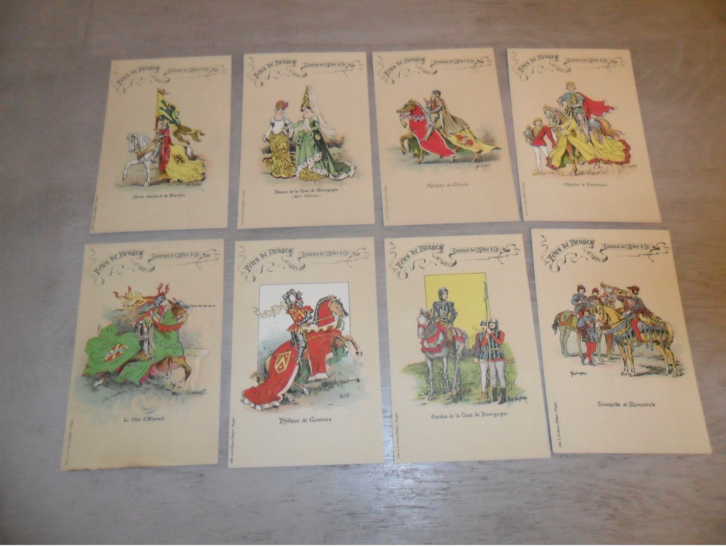 Beau lot de 60 cartes postales de fantaisie  Pâques   Mooi lot 60 postkaarten van fantasie  Pasen -  60 scans