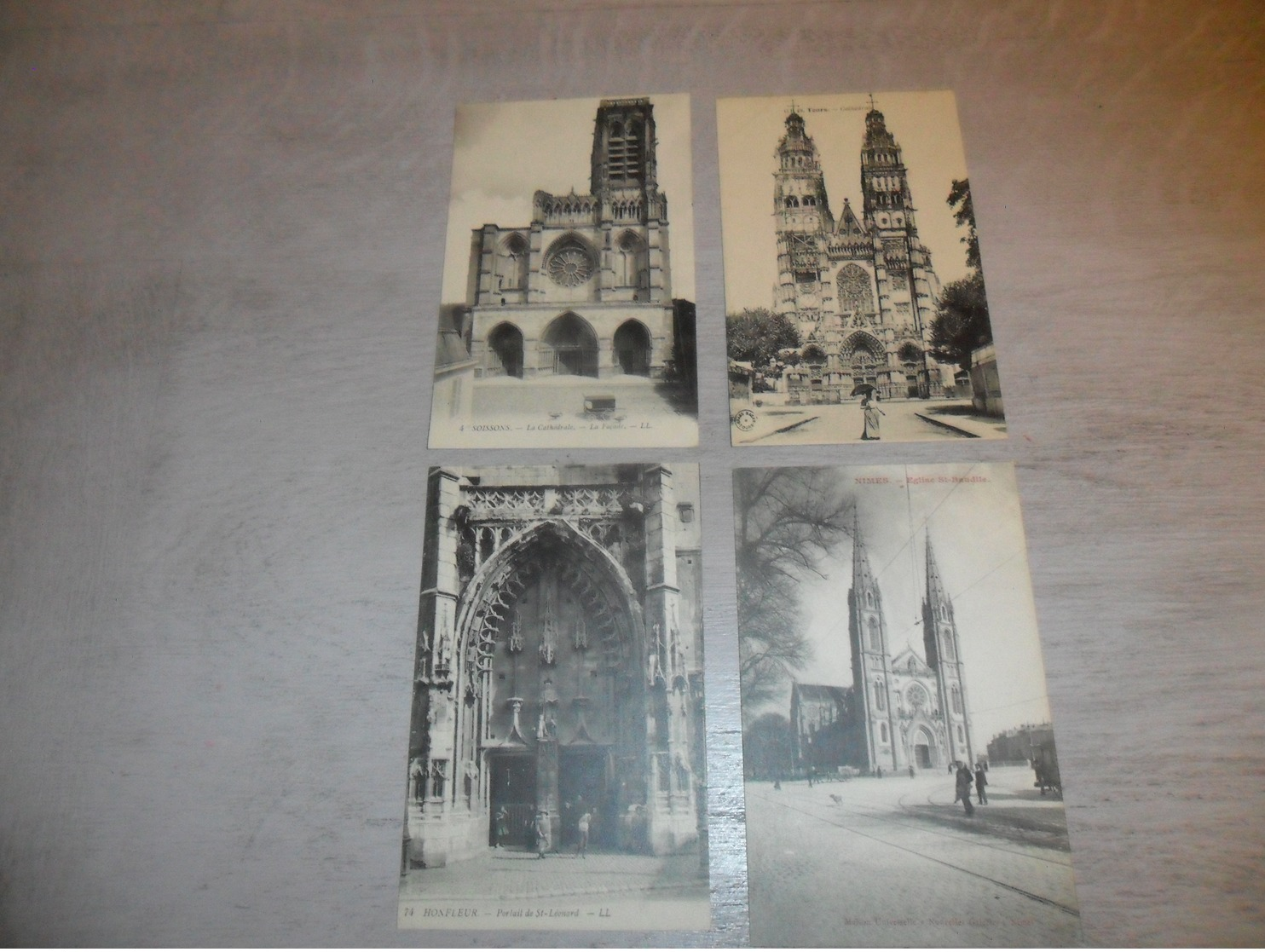 Beau lot de 60 cartes postales de France   Mooi lot van 60 postkaarten van Frankrijk  - 60 scans