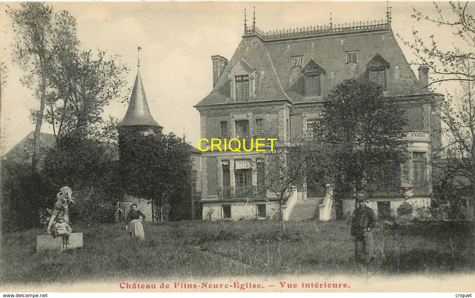 78 Flins-Neuve-Eglise, Le Chateau, Vue Intérieure, Couple Avec Fillette Sur La Pelouse - Flins Sur Seine