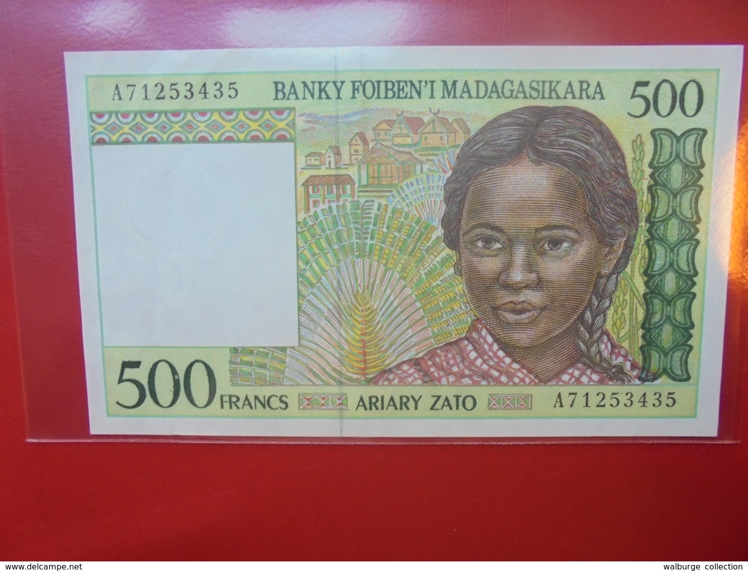 MADAGASCAR 500 FRANCS 1994 PEU CIRCULER (F.1) - Madagascar