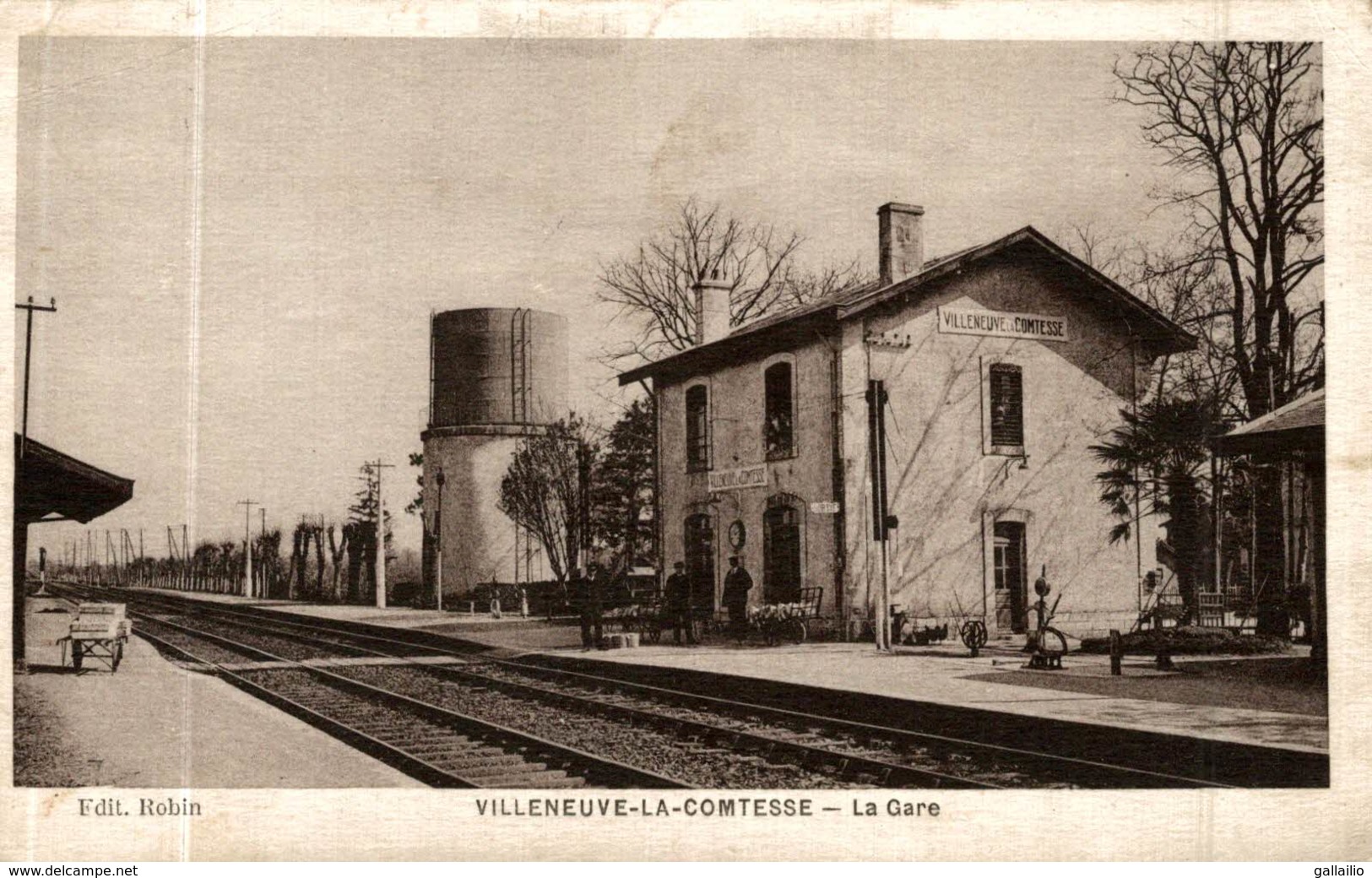 VILLENEUVE LA COMTESSE LA GARE - Autres & Non Classés