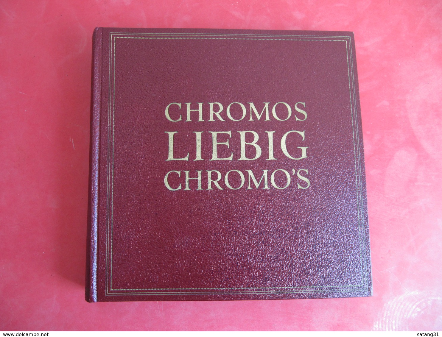 ALBUM AVEC +/- 100 CHROMOS LIEBIG. - Sets And Collections