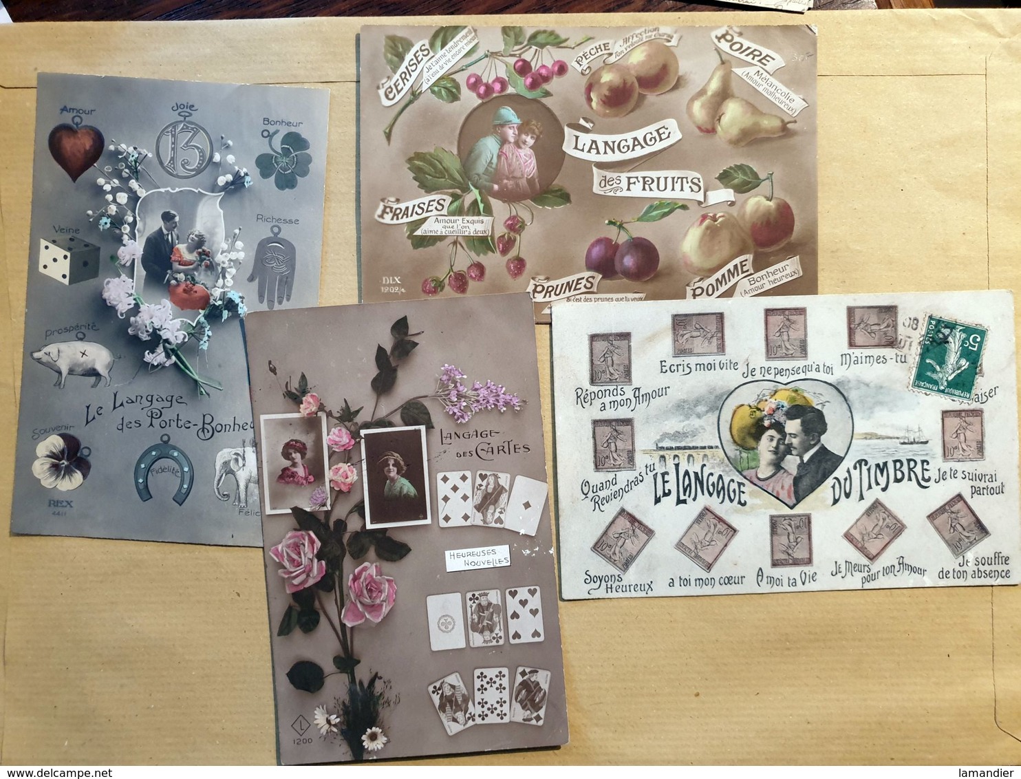 CPA - 12 Cartes Fantaisies - LANGAGE Des ... Fruits,Timbres, Cartes, Porte Bonheur, Papillons, Cires, Oiseaux Fleurs Etc - Autres & Non Classés