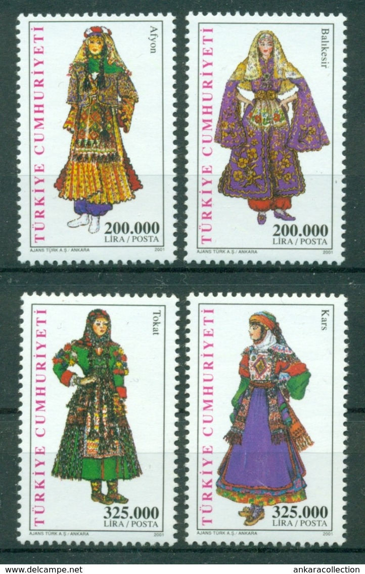 AC - TURKEY STAMP -  TURKISH WOMEN DRESSES MNH 19 MARCH 2001 - Nuevos