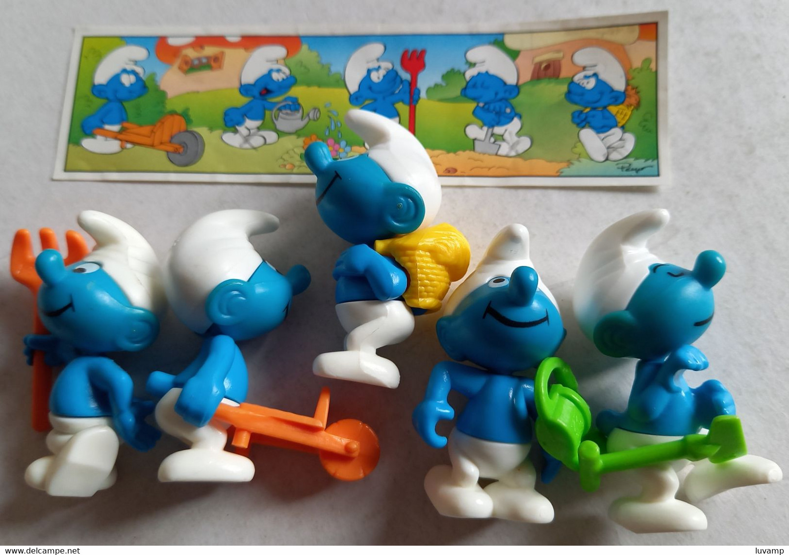 5 PUFFI   MESTIERI  SERIE KINDER   (  CART 67) - Smurfen