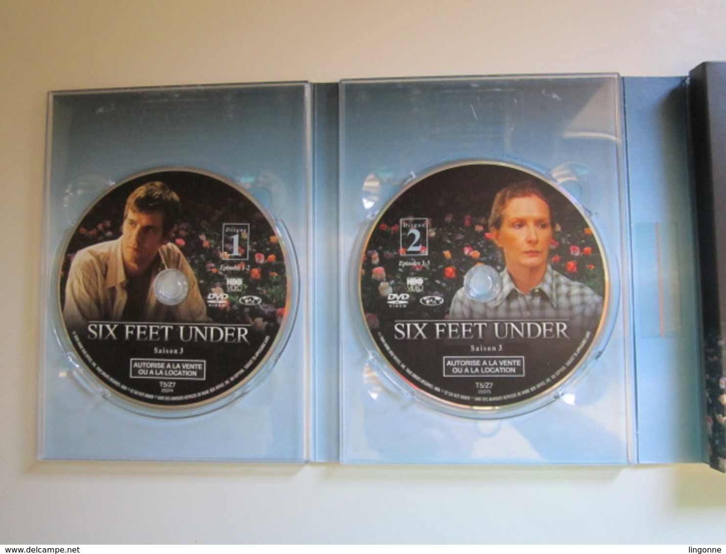Six Feet Under Saison 3 Coffret DVD 13 épisodes sur 5 disques