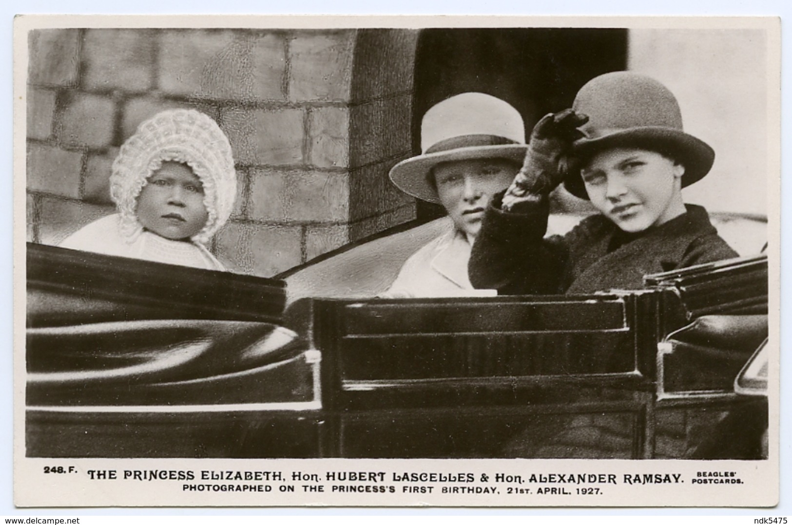 THE PRINCESS ELIZABETH, HUBERT LASCELLES AND ALEXANDER RAMSAY, 1927 - Royal Families