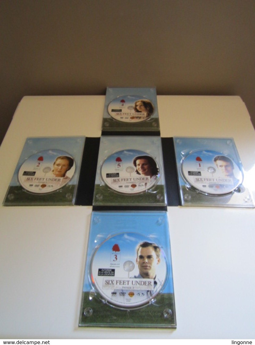 Six Feet Under Saison 2 Coffret DVD 13 épisodes sur 5 disques