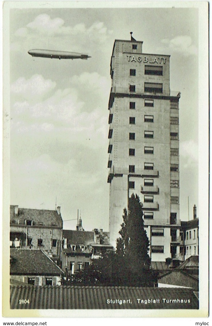 Carte Photo. Stuttgart.  Tagblatt Turmhaus. Dirigeable Graf Zeppelin. - Dirigeables